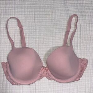 Victoria Secret Bra 32C light pink & lace
